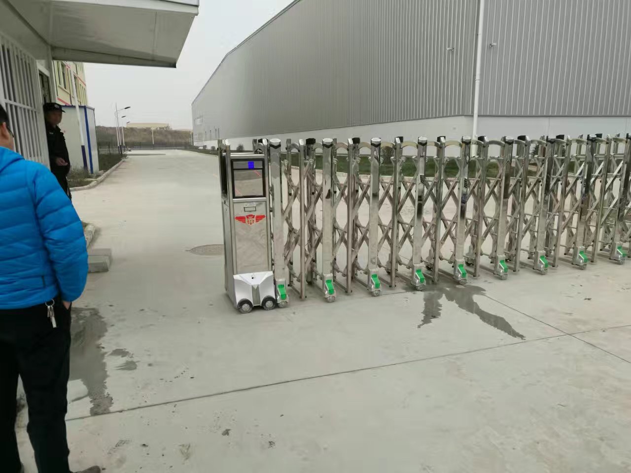 西安馬家灣京通易購電商產業(yè)園.jpg